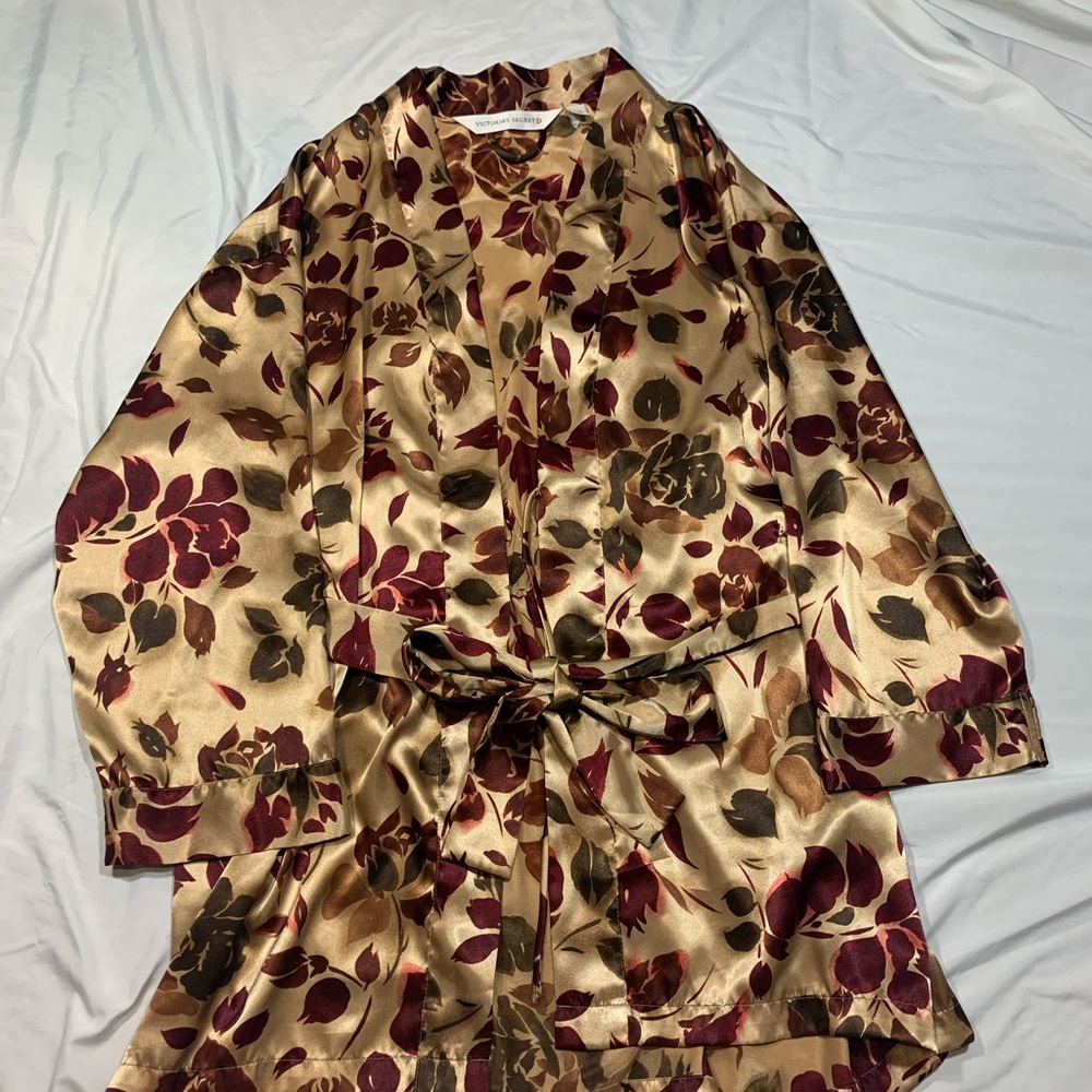 Victoria’s Secret. Robe. Fall. Silk. Vintage.